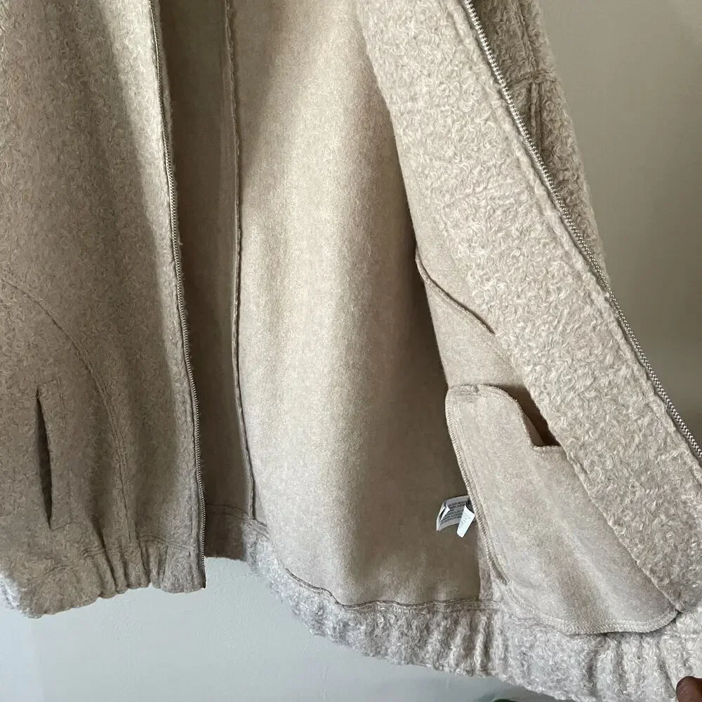 Zara Womens M/L Oversized Boucle Bomber Jacket Beige Cream Textured